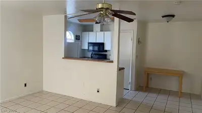 3604 Di Salvo Drive 122 Living Room