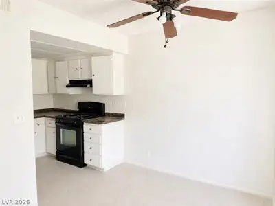 4338 Caliente Street 12 Dining Area