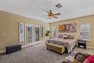 724 PINNACLE HEIGHTS Lane Primary Bedroom