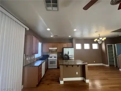 6547 GOLDFIELD Street Kitchen