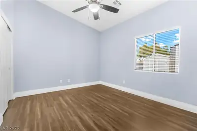 6718 Hawthorne Creek Court Bedroom