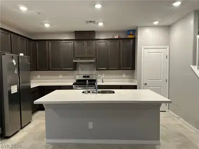 486 Granite Arch Street Kitchen