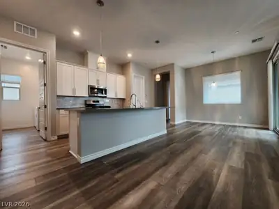 254 Tallis Hills Avenue Kitchen