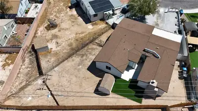 1921 Manhattan Drive Aerial View