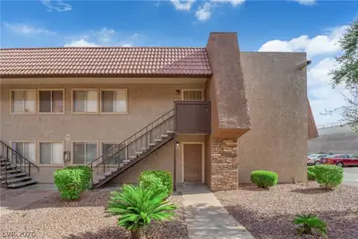5386 River Glen Drive 349 Las Vegas, NV 89103