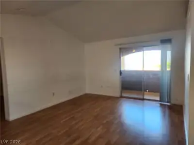 231 Horizon Ridge Parkway 1127 Living Room