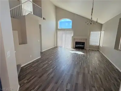 2669 RIDGEWATER N/A Living Room
