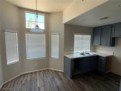 2669 RIDGEWATER N/A Breakfast Area