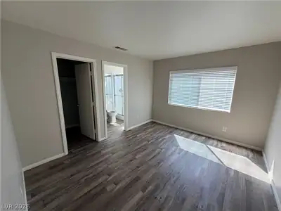 2669 RIDGEWATER N/A Primary Bedroom