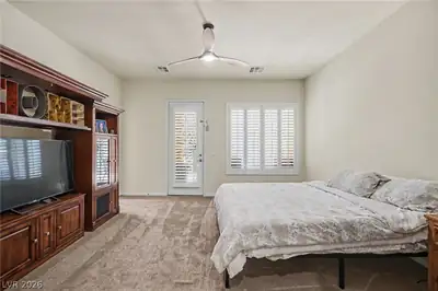 7567 Pearl Crescent Drive Bedroom
