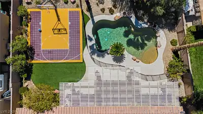 7567 Pearl Crescent Drive Aerial View