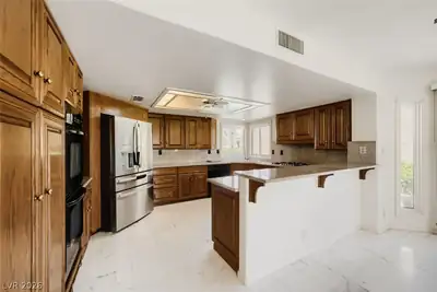 7761 Spanish Lake Drive Kitchen