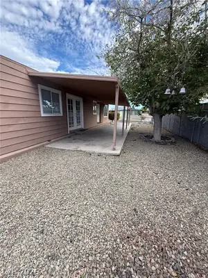 4395 Amargosa Way Patio