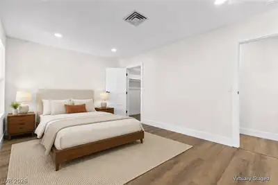 3325 Calle De Corrida Bedroom