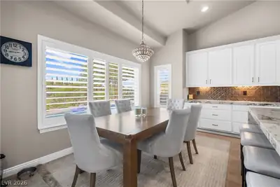 9612 Camden Hills Avenue Dining Area