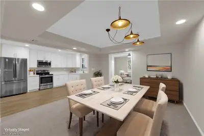 710 Tam O Shanter Dining Area