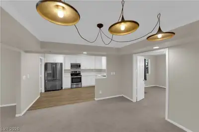 710 Tam O Shanter Kitchen