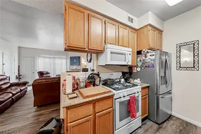 3318 North Decatur Boulevard 1171 Kitchen