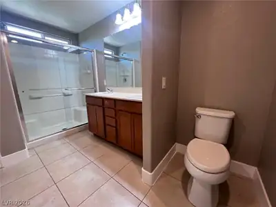 2970 TRANQUIL BROOK Avenue Primary Bathroom