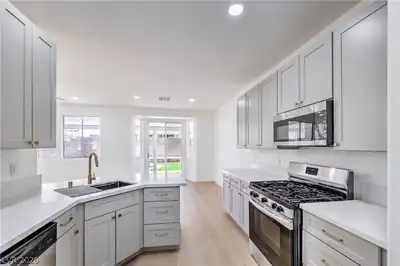 5927 Smokey Quartz Court 
