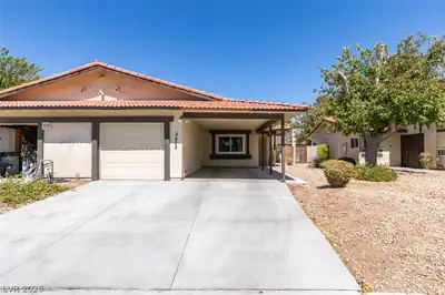 3422 Pecos Way Las Vegas, NV 89121