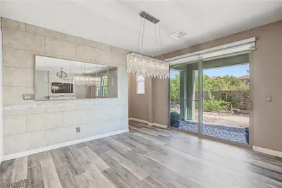 932 Glenhaven Place Dining Area