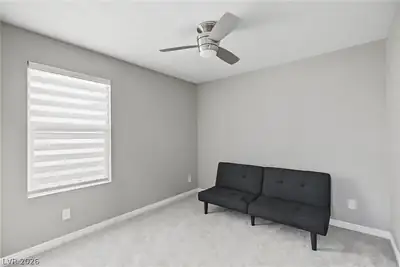932 Glenhaven Place Bedroom