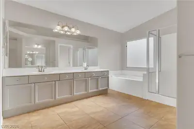 6768 Pastel Camellia Street Primary Bathroom