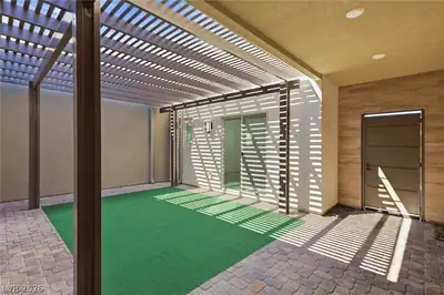 4308 Sunrise Flats Street Patio