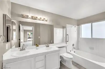 2143 Sun Swept Way Primary Bathroom