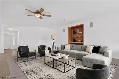 3517 Cottage Meadow Way Living Room
