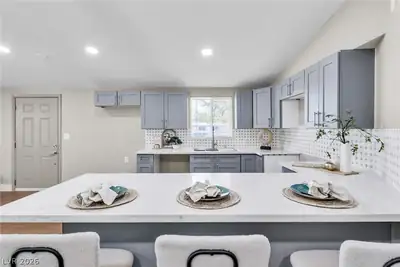 5617 Idle Avenue, Las Vegas