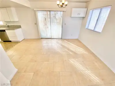 3804 Fitzpatrick Drive Dining Area