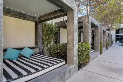 4471 Dean Martin Drive 4002 Patio