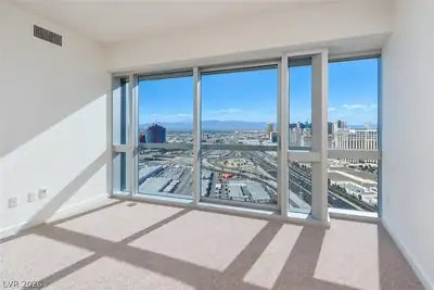 4471 Dean Martin Drive 4002 Bedroom