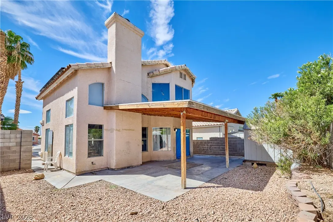 5906 Commodore Cove Drive