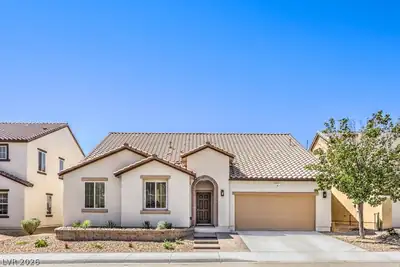 8229 San Mateo Street North Las Vegas, NV 89085