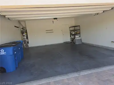 329 Homeward Way Garage