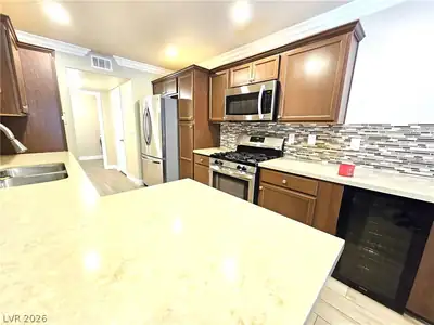 432 Winthrop Place Kitchen