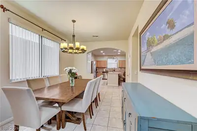 9882 Bangalore Court Dining Area