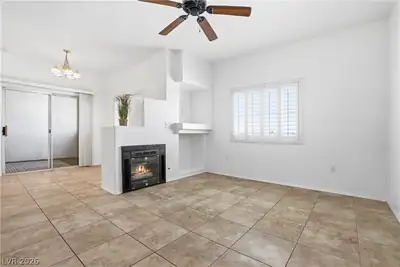 8501 West University Avenue 2089 