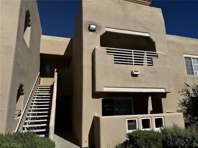 1908 North Tierra Vista Drive 211 Las Vegas, NV 89128