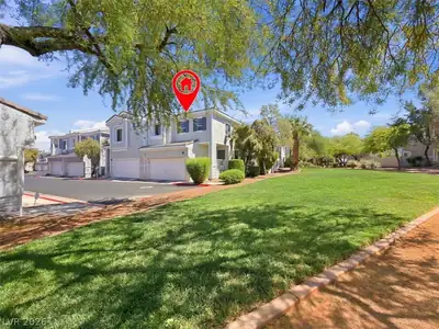 232 Friendly Court, Henderson, NV 89052 Front of Structure