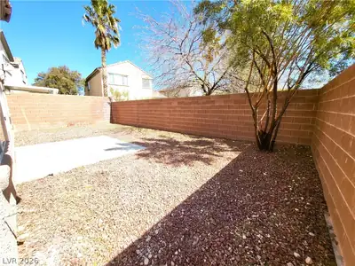 716 Jacobs Ladder Place Yard