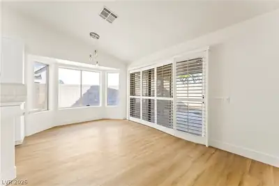4330 Cobblehill Way Dining Area