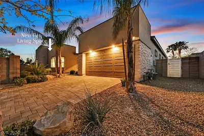 2689 Pioneer Estates Court Front of Structure