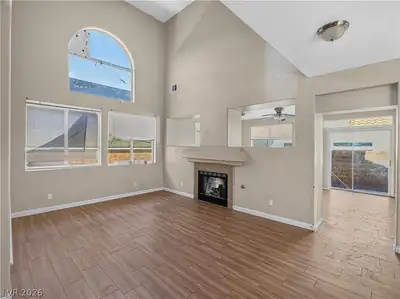 6664 Goldencreek Way Living Room