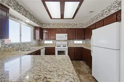 4501 Heavenly Love Way Kitchen