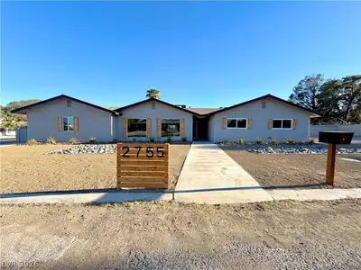 2755 South Torrey Pines Drive 