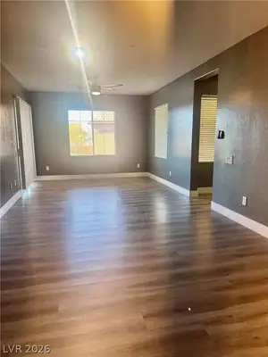 6868 SKY POINTE Drive 2152 Living Room